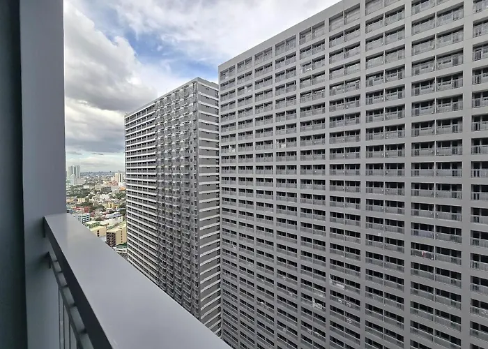 Citispace 1br Condotel At Fame Residences #fm64b Apartment Manila